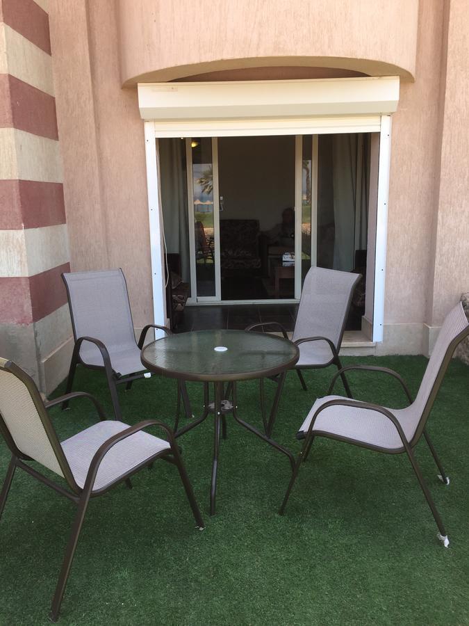 Chalet Porto South Beach - Beach Front Sea View Ain Sukhna Exterior photo
